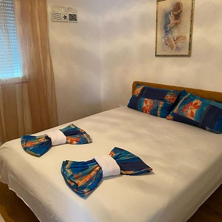 Guest House Kruna Ulcinj Luaran gambar